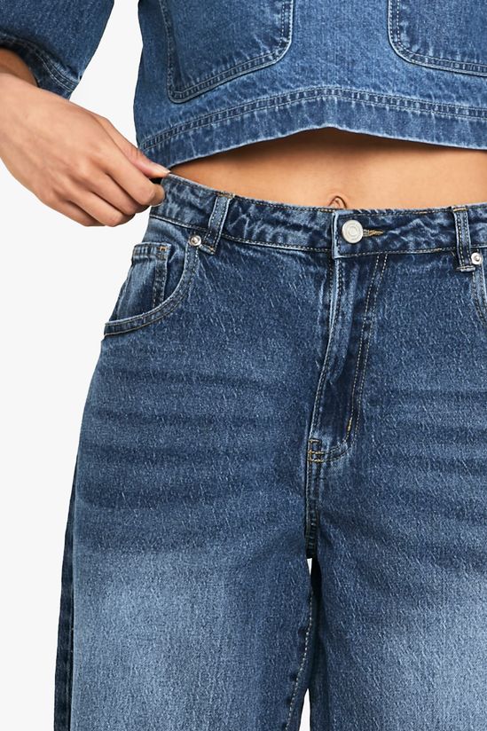 Basic Boyfriend Jean