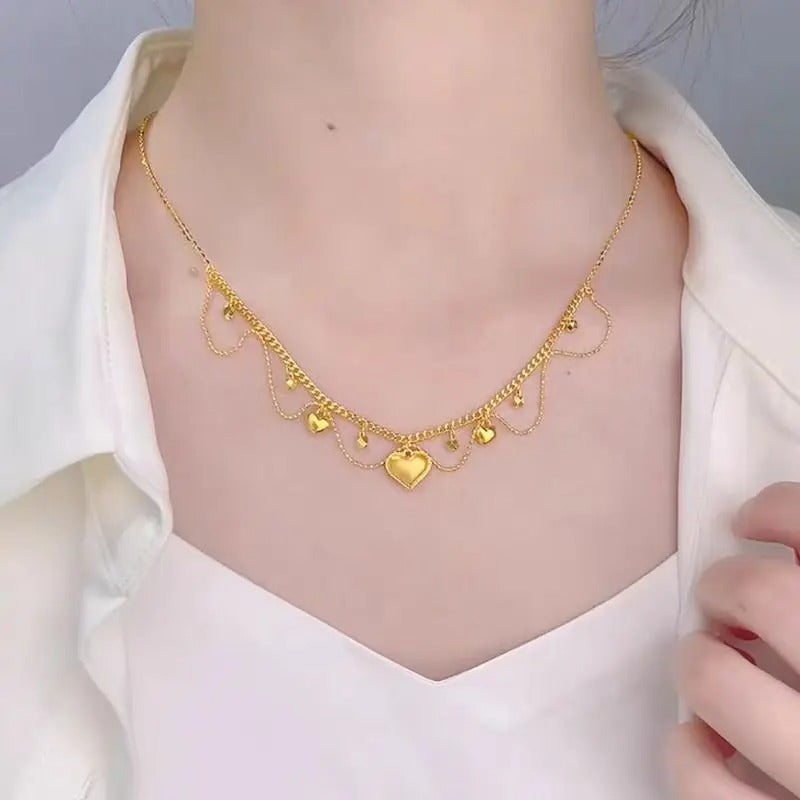 18K Gold Lace Water Droplet Heart Pendant Necklace