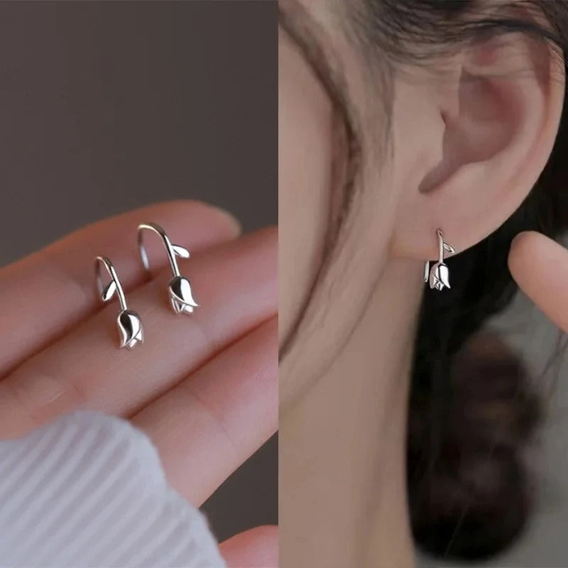 Sweet Tulip Flower Stud Earrings Silver
