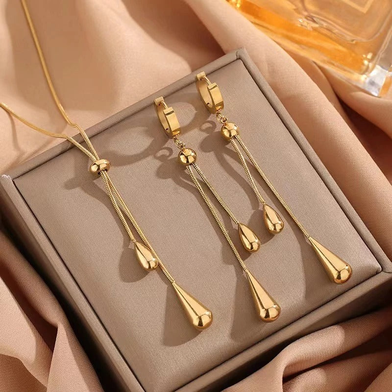 Geometric Charm Choker Necklace & Earring Set