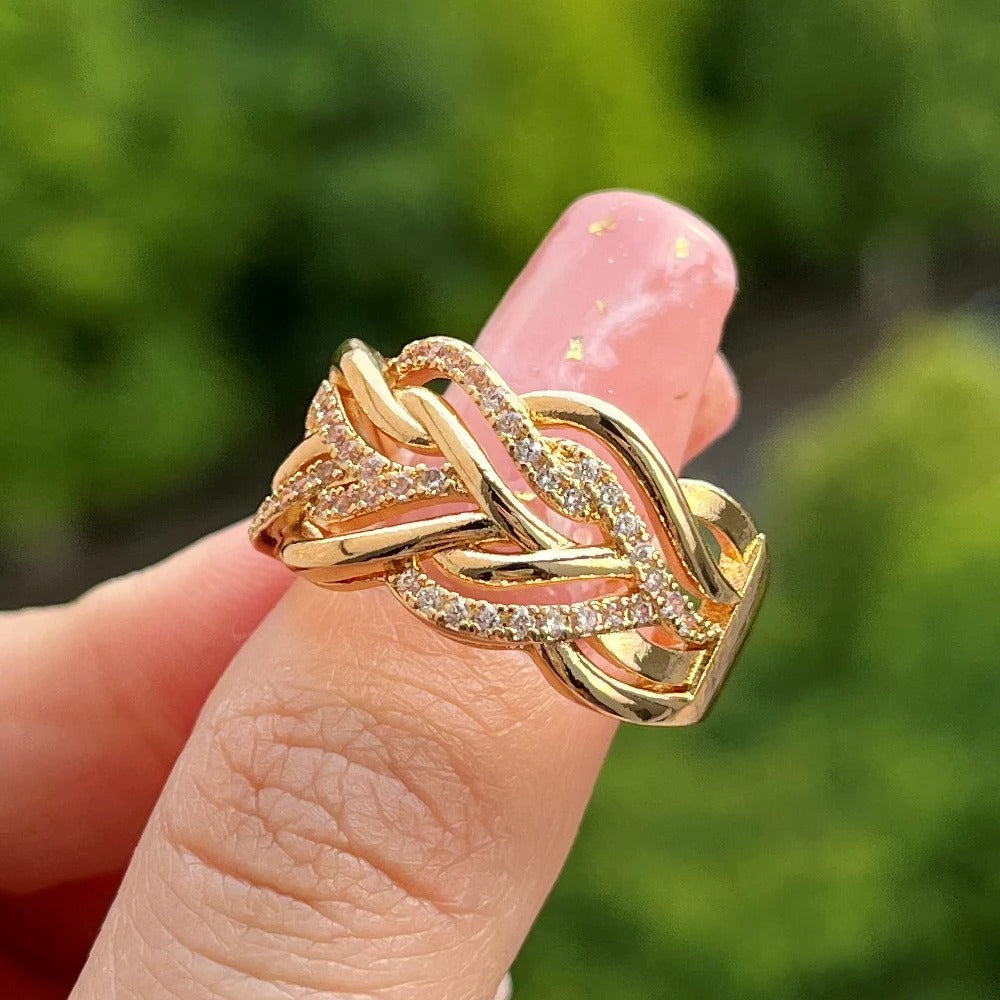 Huitan Gold Color Twist Design CZ Ring