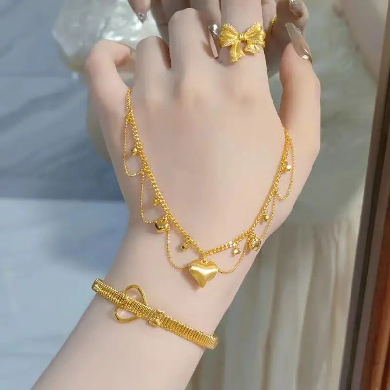 18K Gold Lace Water Droplet Heart Pendant Necklace