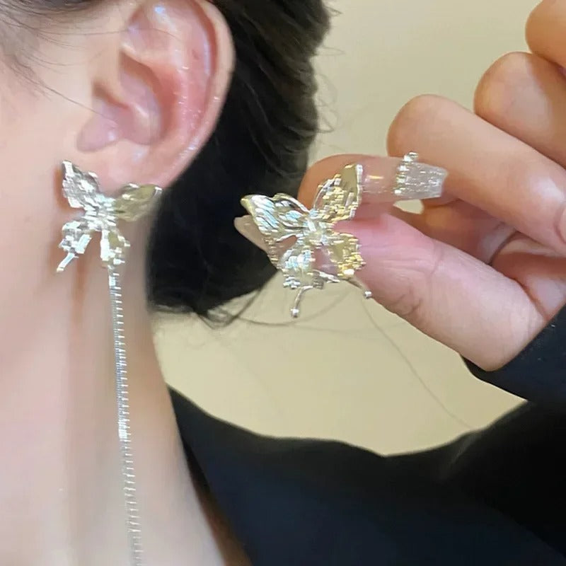 Irregular Liquid Metal Butterfly Pendant Necklace