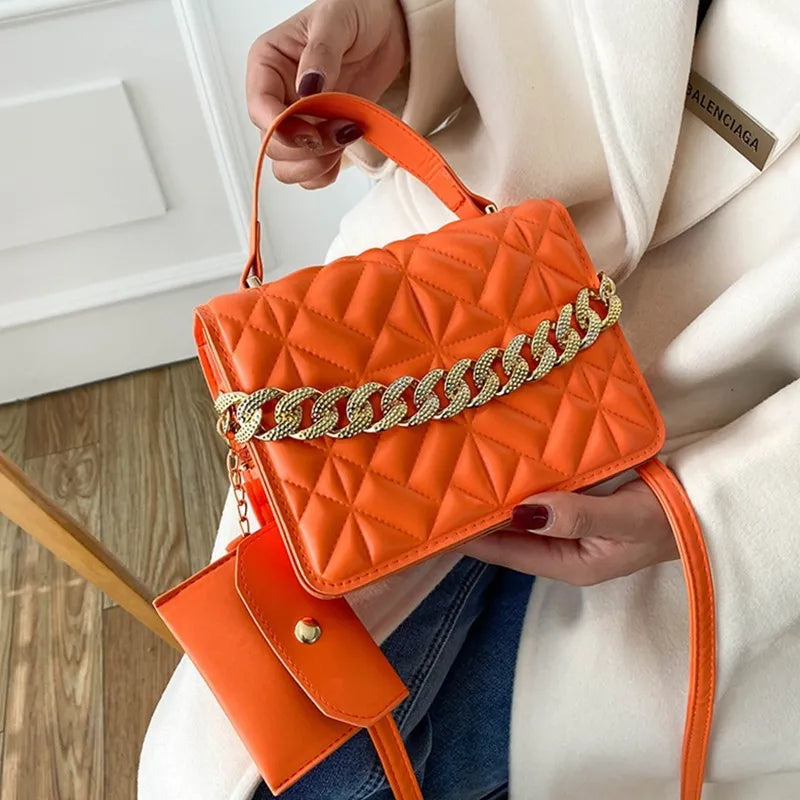 Women Basic Thick Chain Design Solid Color Plaid PU Shoulder Bag