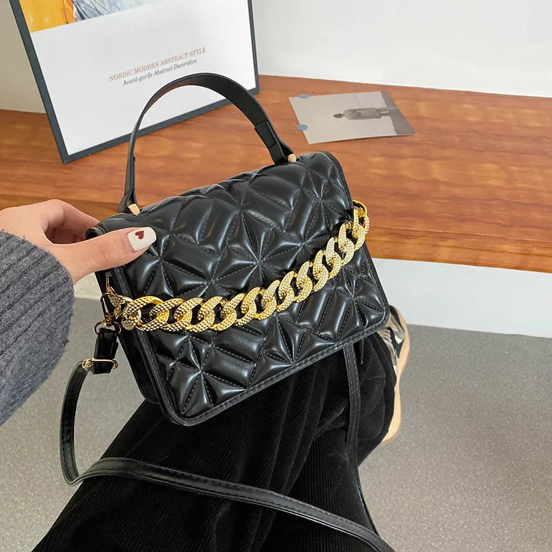 Women Basic Thick Chain Design Solid Color Plaid PU Shoulder Bag