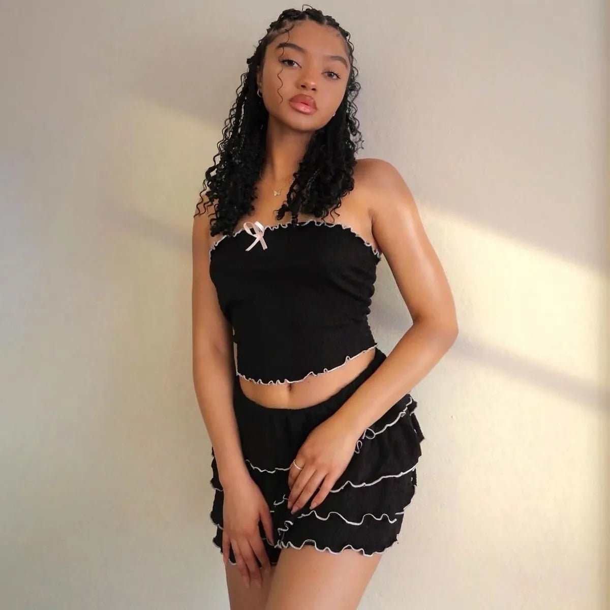 ummer Women Fashion Sexy Strapless Lace Top Shorts Two-Piece Set