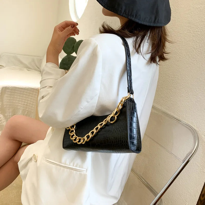 Women Vintage Thick Chain Design Solid Color Crocodile Pattern Hobo Shoulder Handle Bag
