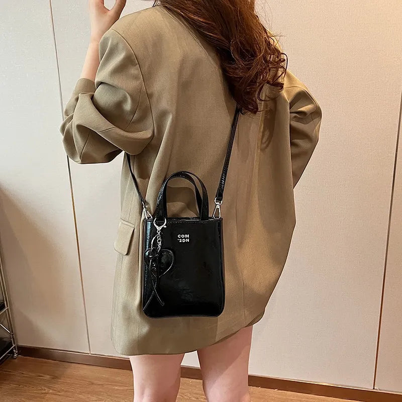 Women Fashion Casual Solid Color Love Pendant Bucket Shoulder Bag