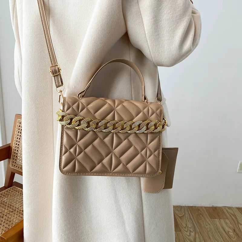 Women Basic Thick Chain Design Solid Color Plaid PU Shoulder Bag