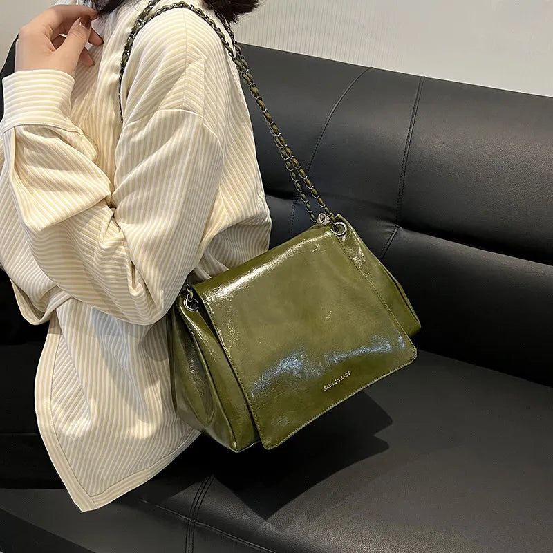 Women Fashionable Large Capacity Square Flap Chain Shoulder Bag