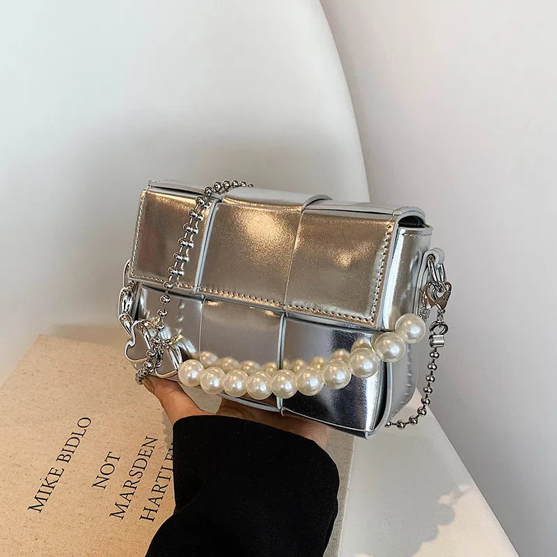 Women Fashion Solid Color Love Chain Small Square Shoulder Bag