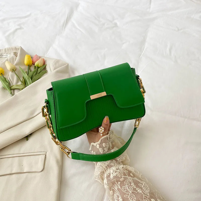 Women Fashion Metal Concealed Buckle Handbag