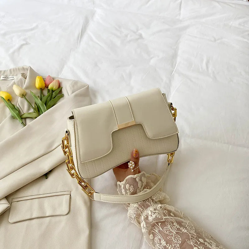 Women Fashion Metal Concealed Buckle Handbag