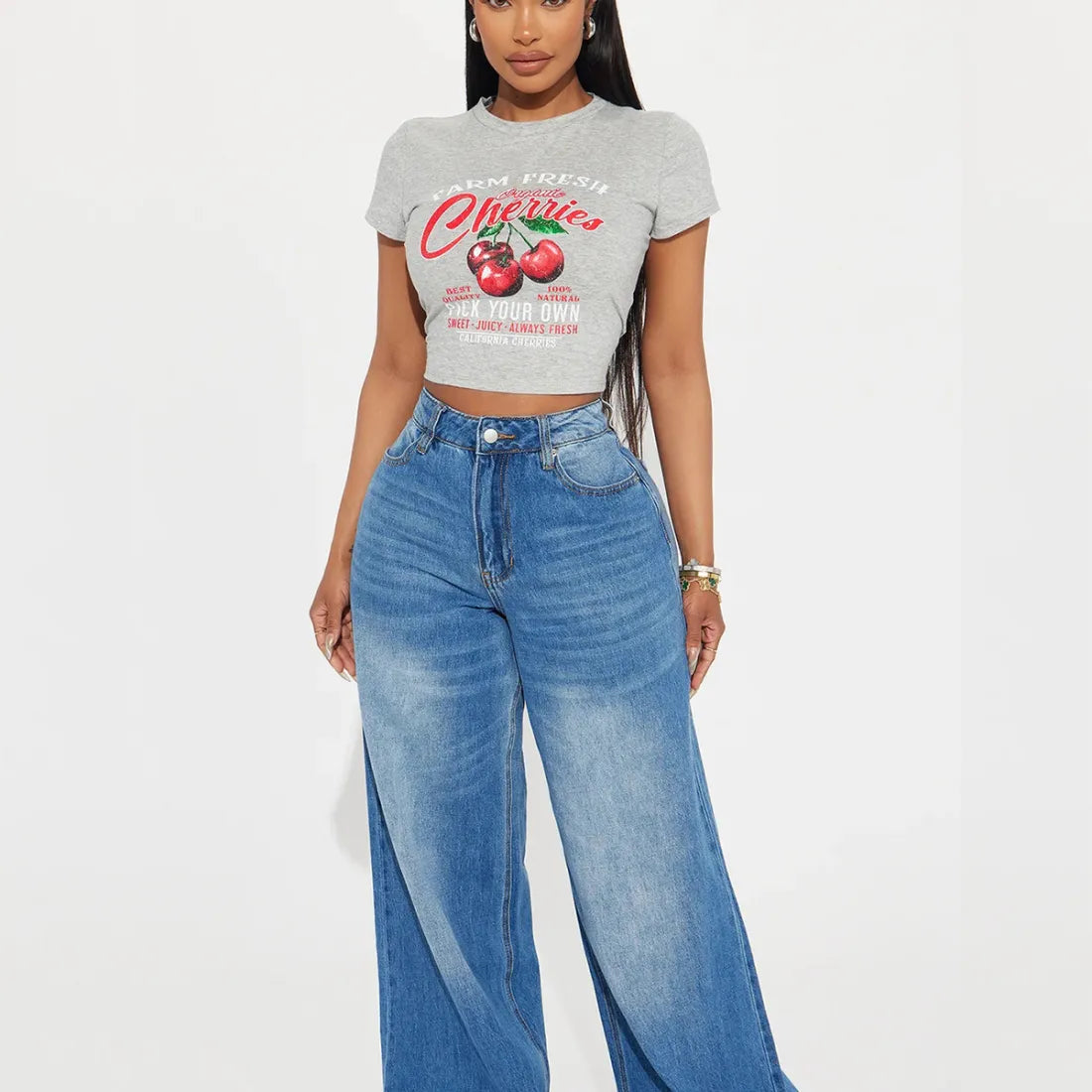 Wide-Leg Baggy Jeans